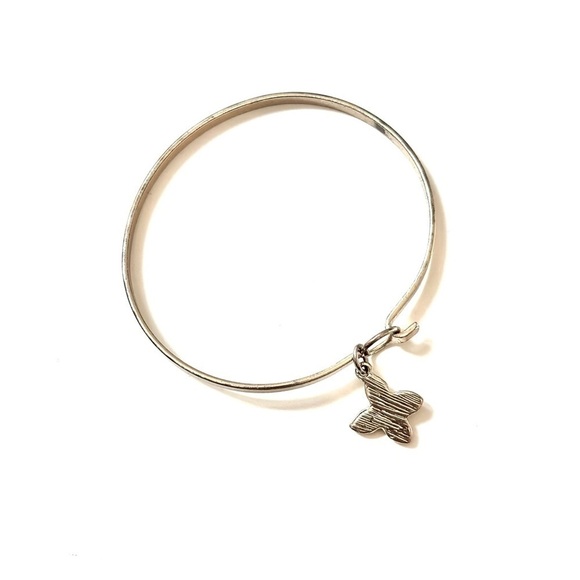 🔴 5 for $10 ONE Vintage Style Silver Tone Butterfly Bracelet - Picture 3 of 4